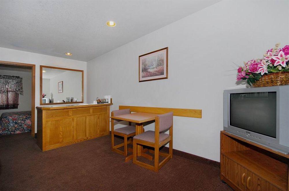 Oak Hill Inn And Suites Tahlequah Экстерьер фото